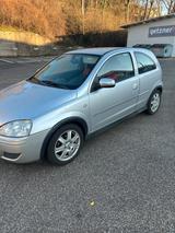 Opel OPEL Corsa C 1.2 Twinport sehr guter Zusta... - Opel Corsa Kleinwagen C twinport mit Benzin-Antrieb
