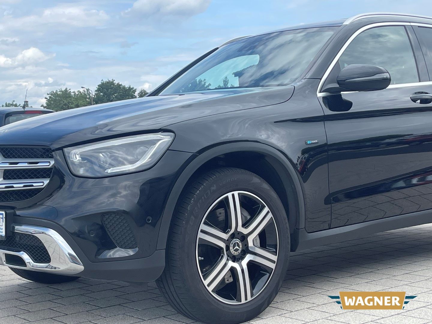 Fahrzeugabbildung Mercedes-Benz GLC 300 de 4Matic EU6d Totwinkelassistent