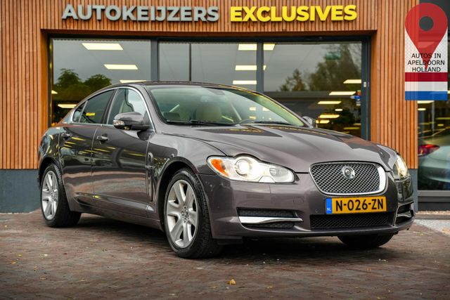 Jaguar XF 3.0 V6 Luxury Navi kamera Youngtimer