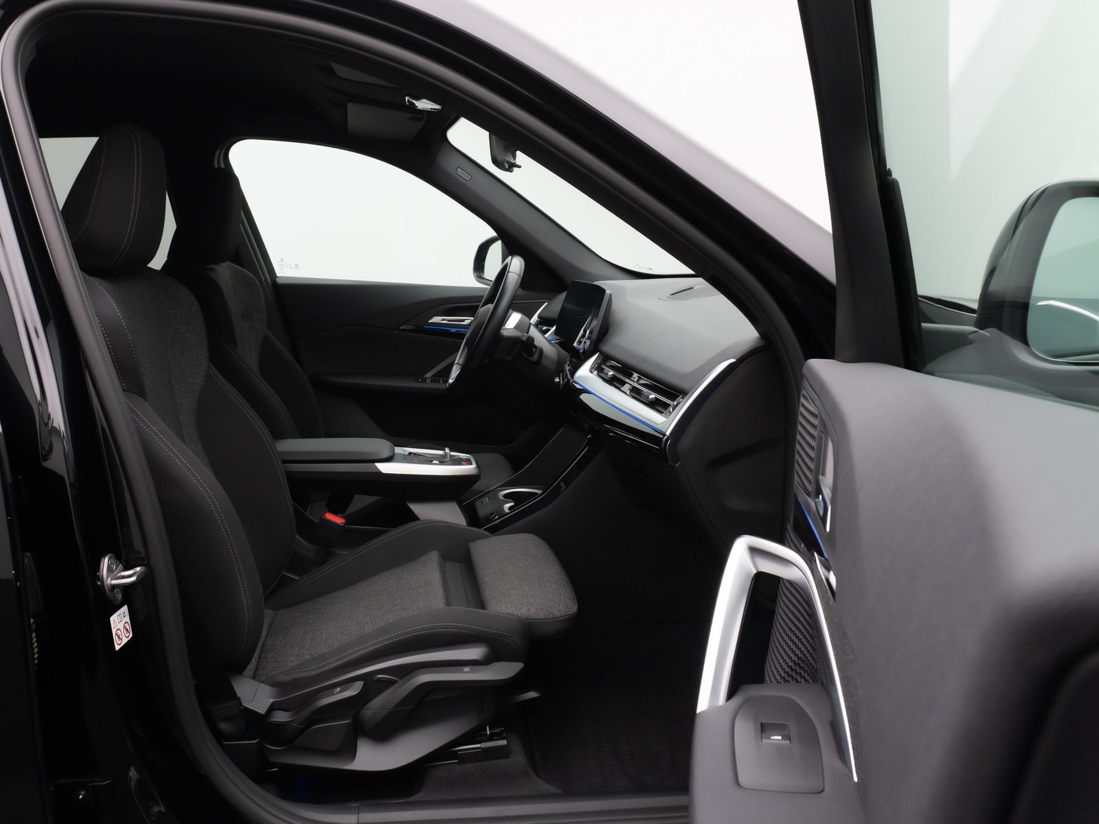 Fahrzeugabbildung BMW X1 sD18d  Kamera DAB Fernlichtassist Sport LED