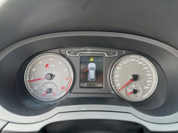 Audi RSQ3 - 12