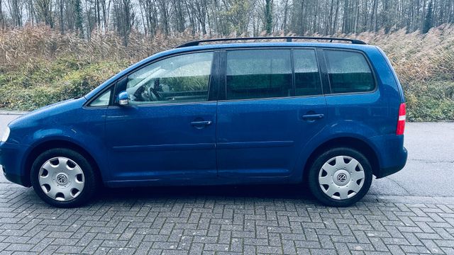 Volkswagen Touran 2.0 TDI Trendline Navi Klima Standheizung