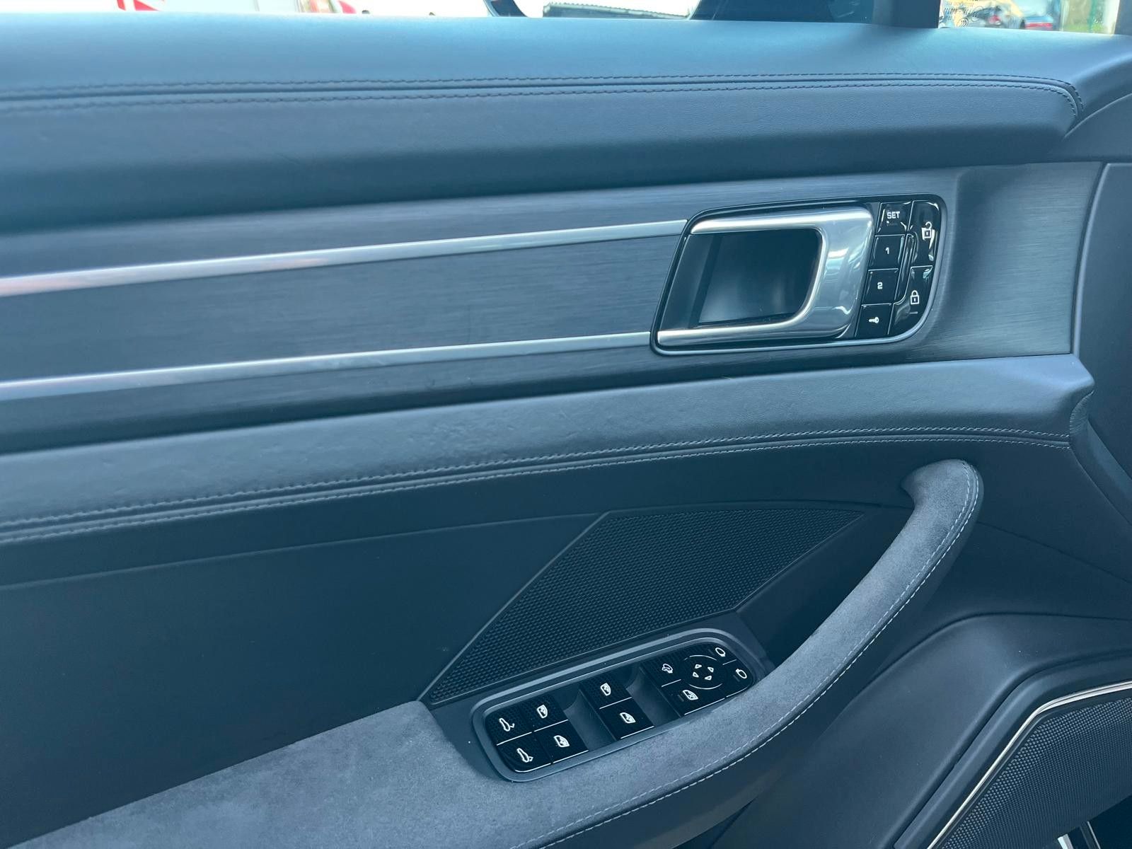 Fahrzeugabbildung Porsche Panamera Sport Turismo GTS*Pano*Matrix*HUD*360°*