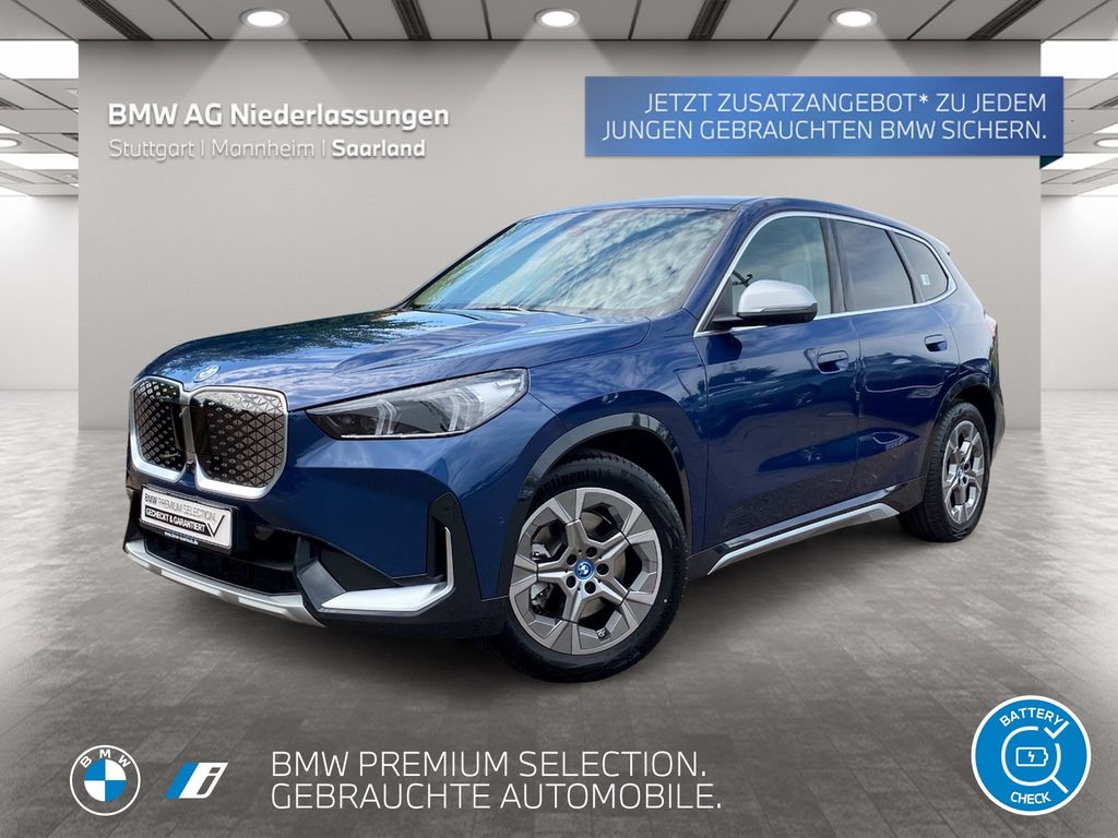 BMW iX1