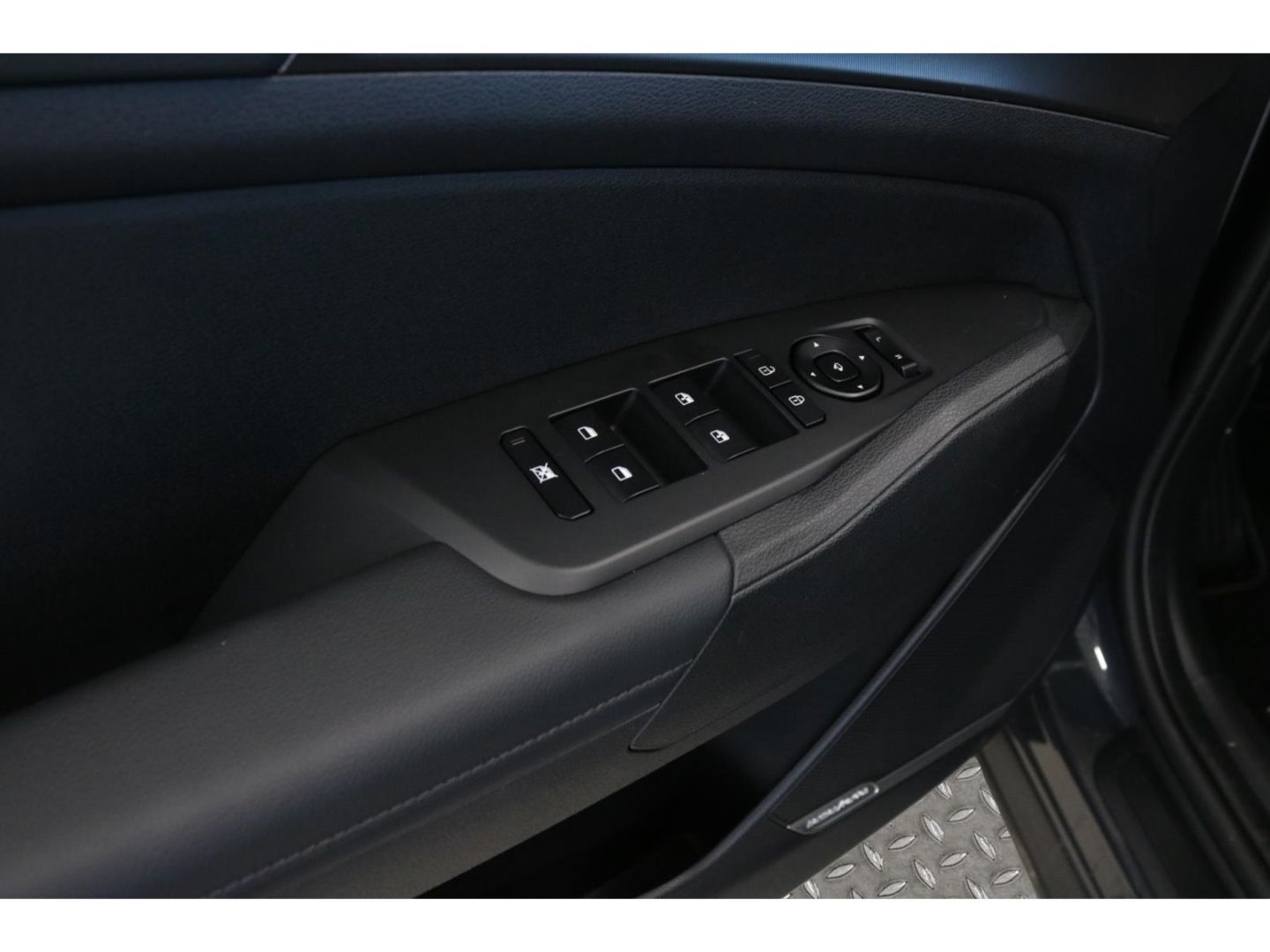 Fahrzeugabbildung Kia Sportage Spirit HUD Navi HarmanKardon 360 Kamera