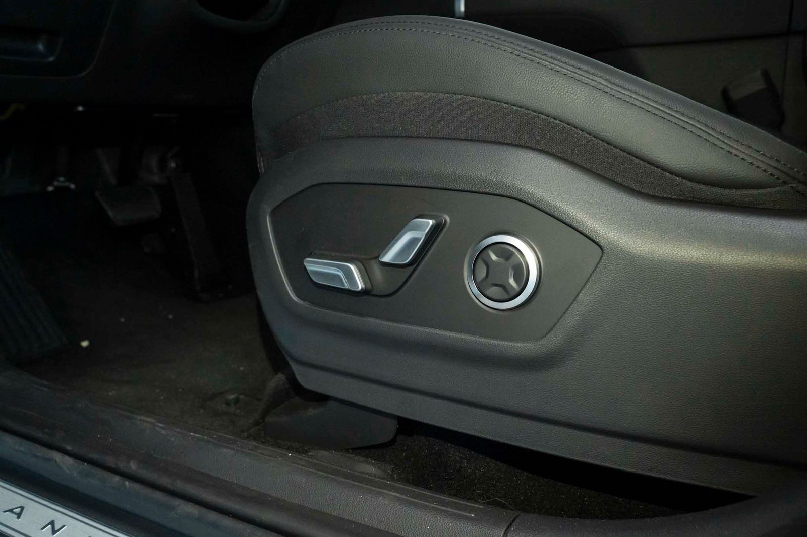 Hyundai SANTA FE - Bild 10