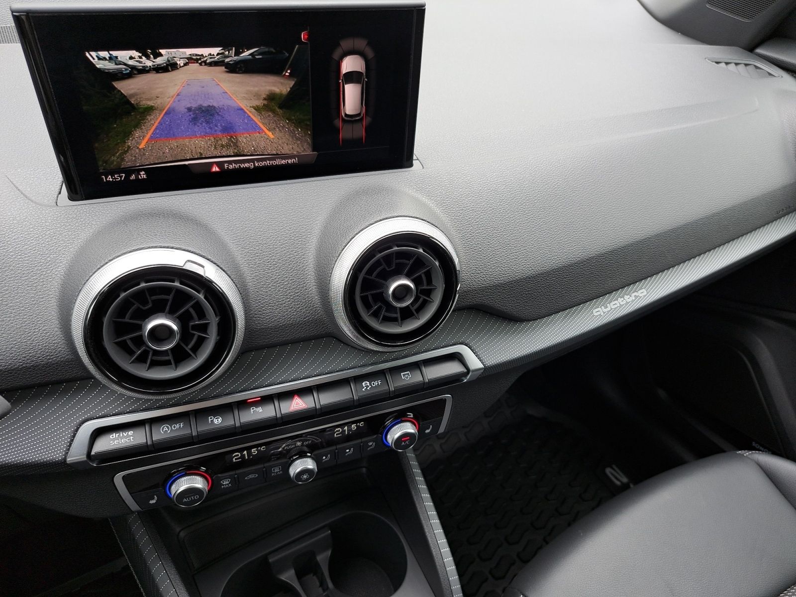 Audi SQ2 - Bild 39