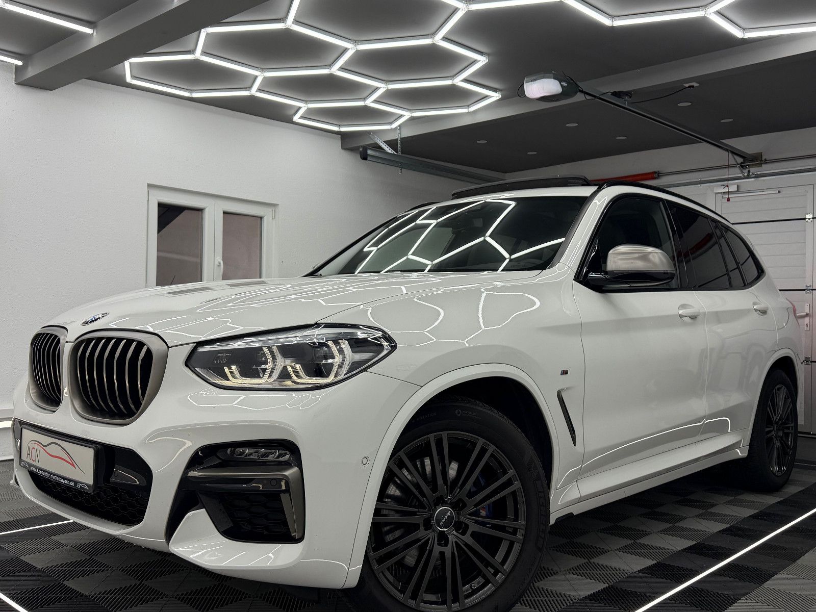 Fahrzeugabbildung BMW X3 M40 d/LED/HuD/H&K/AHK/PANO/STHZ/MEMORY/DE FZG