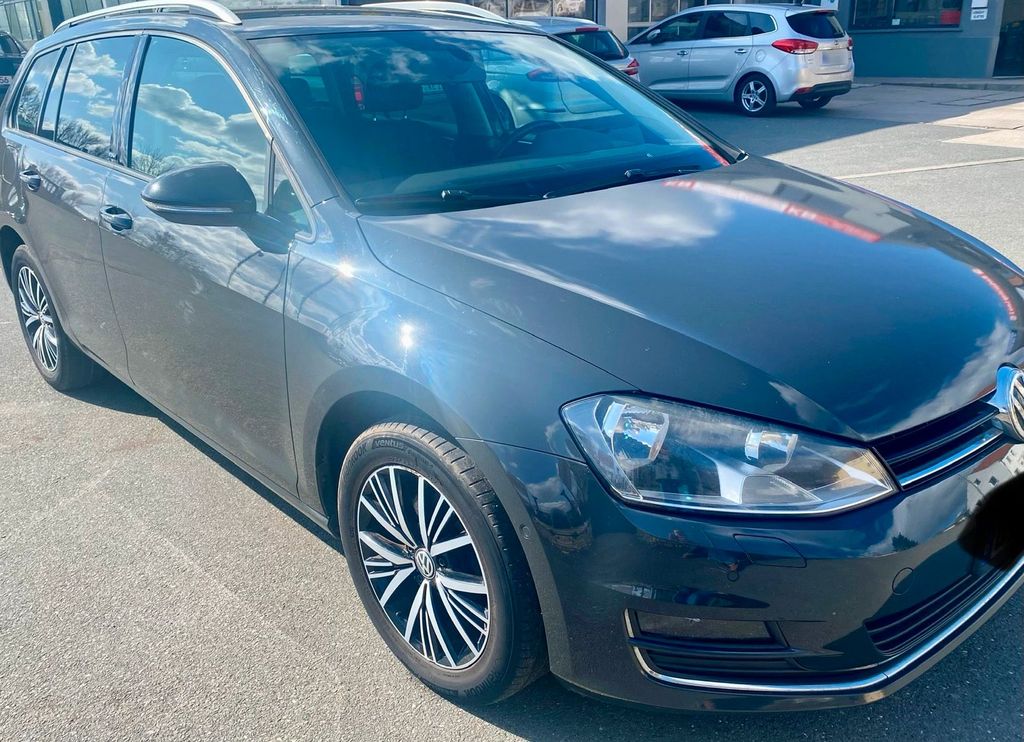 Image of Volkswagen Golf