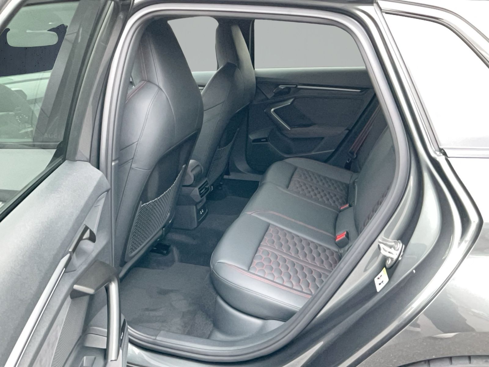 Audi RS3 - Bild 13
