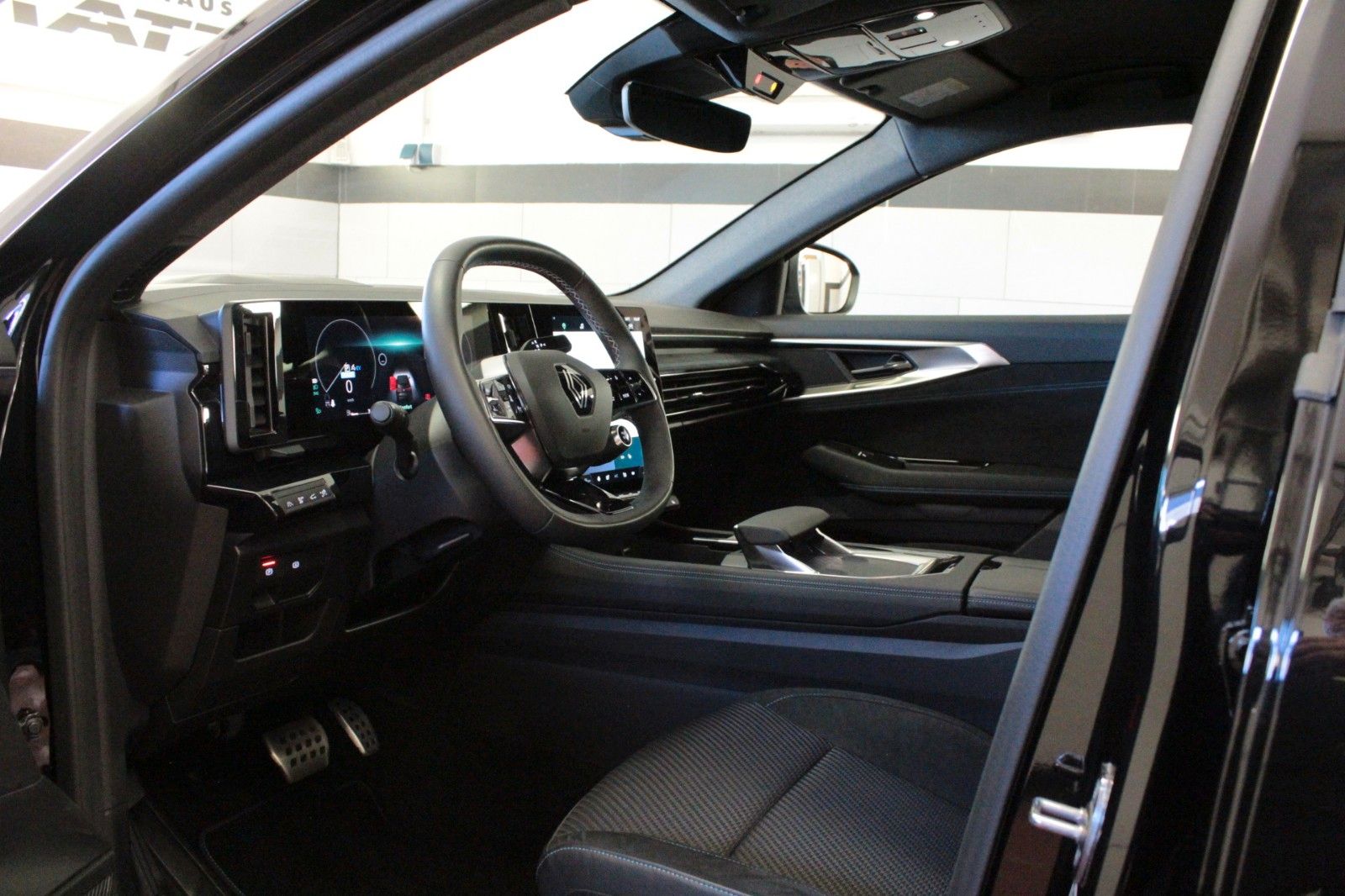 Fahrzeugabbildung Renault Espace Full Hybrid 200 Esprit Alpine 7 Sitzer