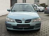 Nissan ALMERA , Kilometer 133.000 - gebrauchte Nissan Almera aus dem Jahr 2000