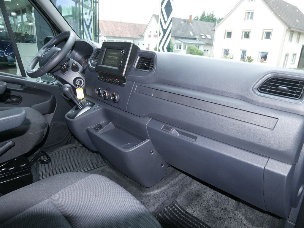 Fahrzeugabbildung Renault Master Kasten FWD Komfort L2H2 3,5t Automatik
