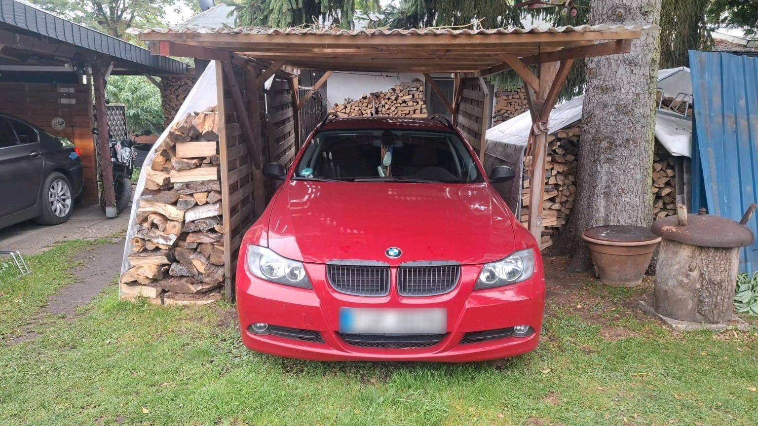 BMW 320