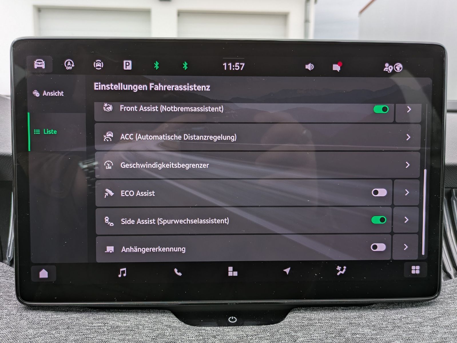 Fahrzeugabbildung SKODA Superb 2.0 TDI 4x4 Selection MATRIX*AHK*5J GAR.