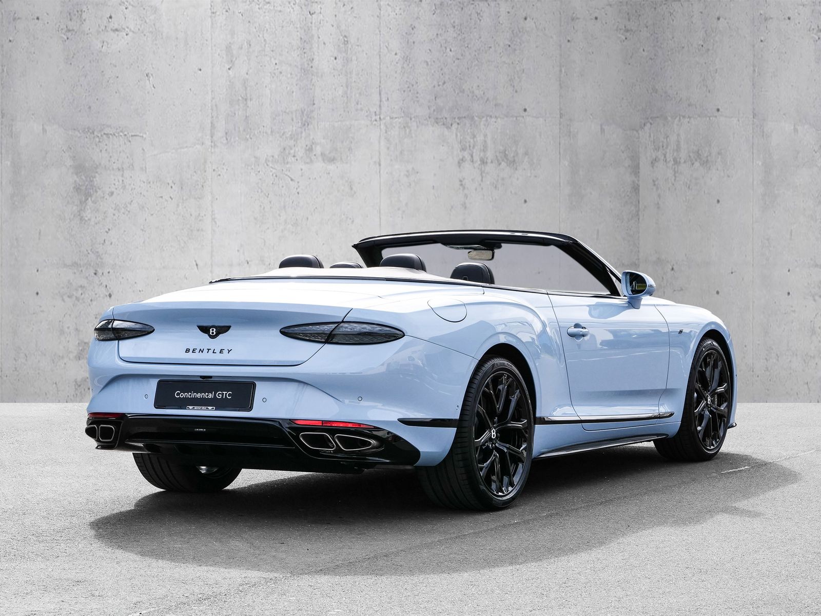 Bentley Continental GTC S Acrapovic Exhaust, B&O imagem 3