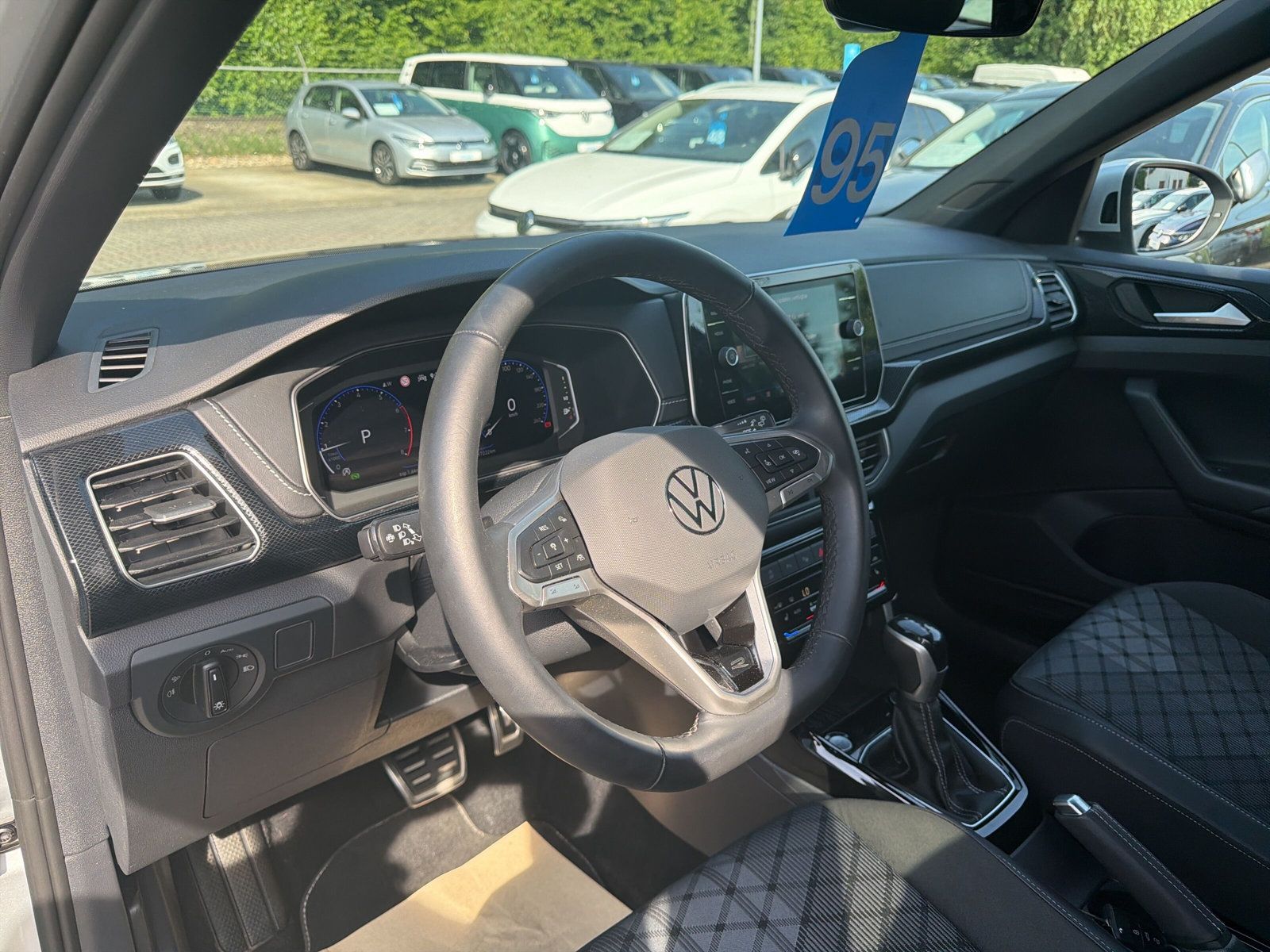 T-Cross R-Line TSi DSG Navi Kamera Matrix R-Line