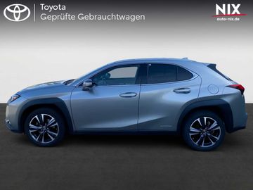 Lexus UX - 3