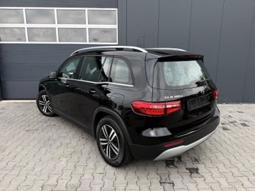 Mercedes GLB 180 - 4