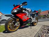 Aprilia RSV4 RF - APRILIA RS