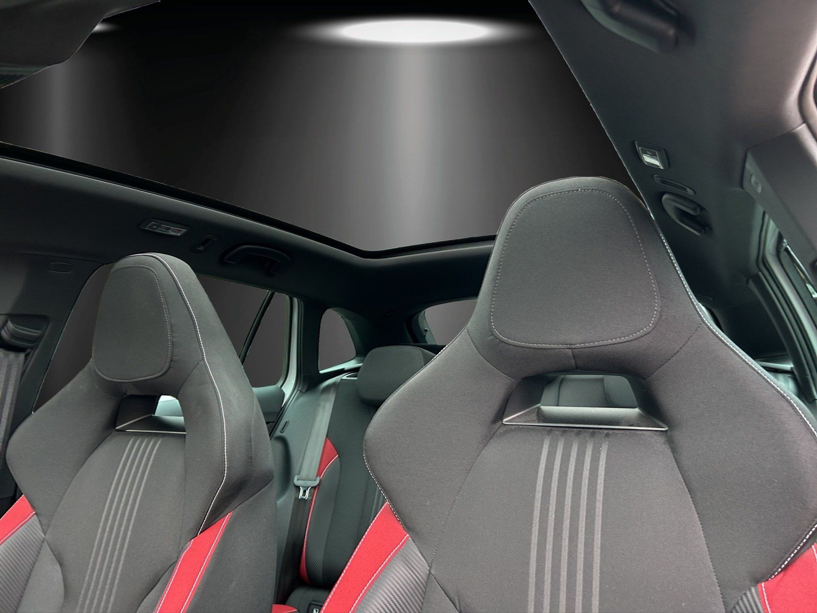 Fahrzeugabbildung SKODA Scala 1.5 TSI Monte Carlo DSG/ACC/PANO/KAMERA/