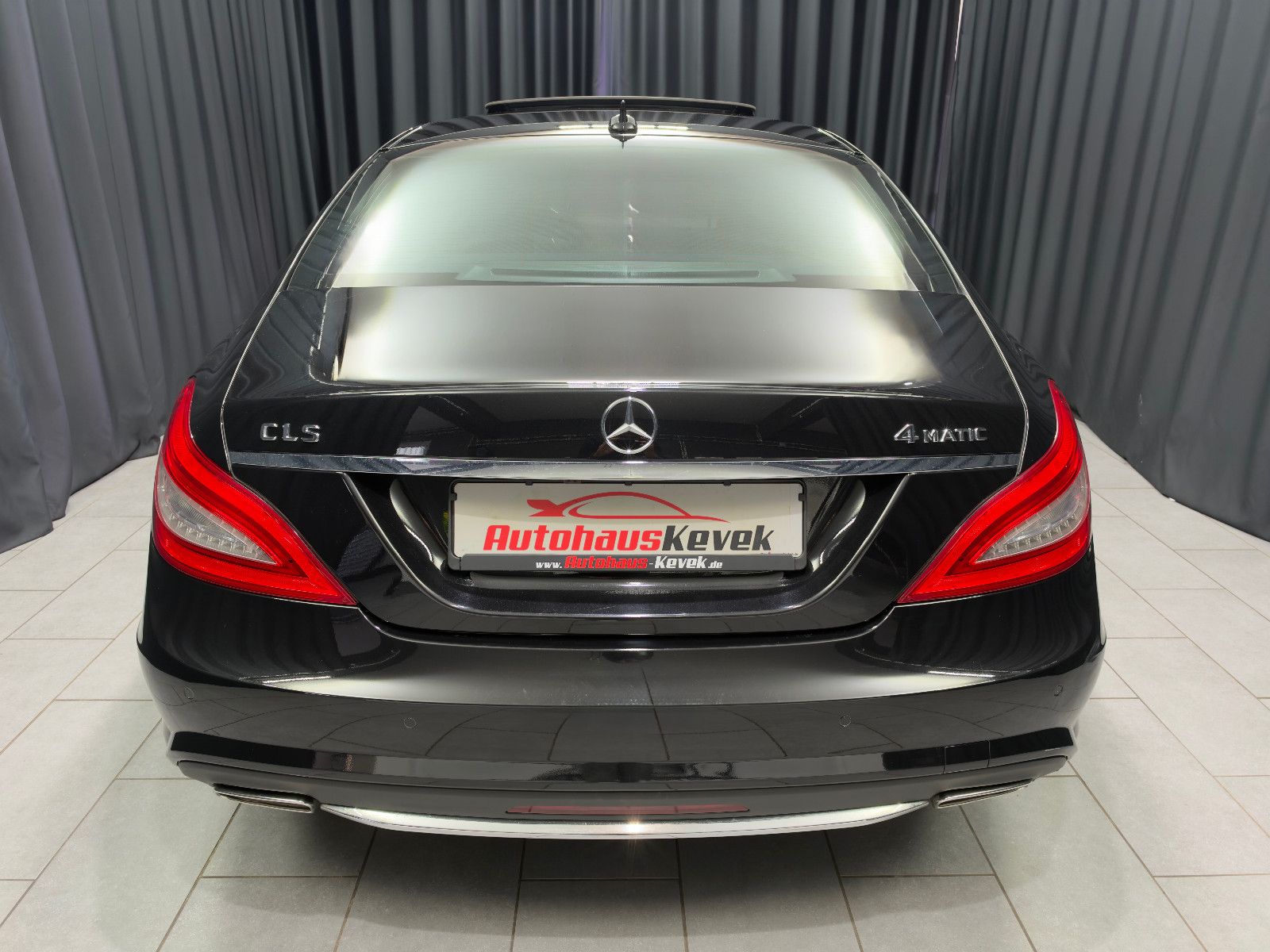 Fahrzeugabbildung Mercedes-Benz CLS 500 |AMG-LINE|H/K|PANO|AIR-MATIC|DE-FZG