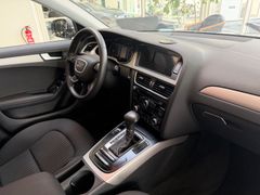 AUDI A4 Ambiente 1.HAND/AUTOMATIK/NAVI/SHZ/XENON/TRAU
