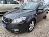 Kia cee'd / Ceed*1.HD*21.TKM*Navi*Kamera*TÜV NEU - Kia aus 2012: Cee D