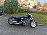 Harley-Davidson FAT boy 114 mit Umbauten 