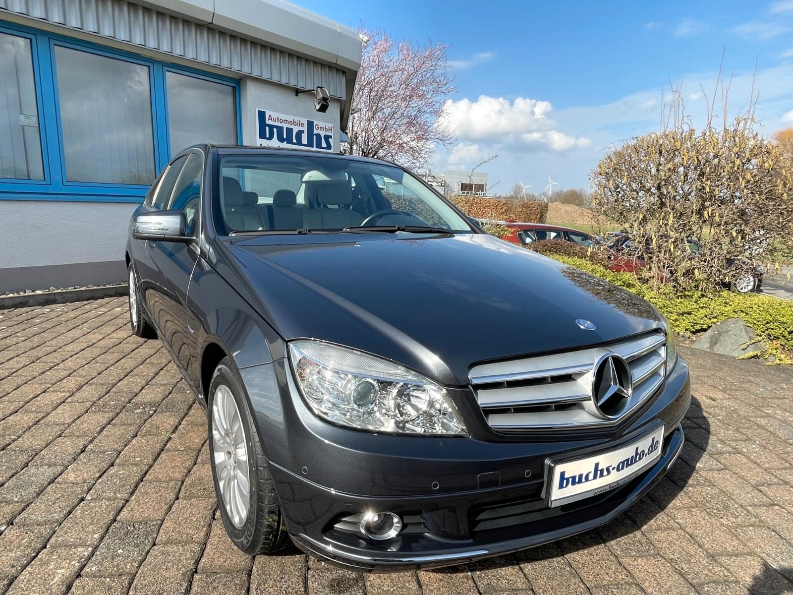 Mercedes-Benz C 180 CGI Lim. Autom. BlueEff. Elegance Leder