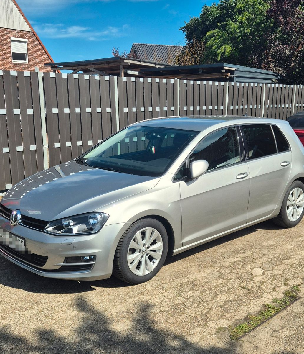 VW Golf  7 ALLSTAR (sehr gepflegt)