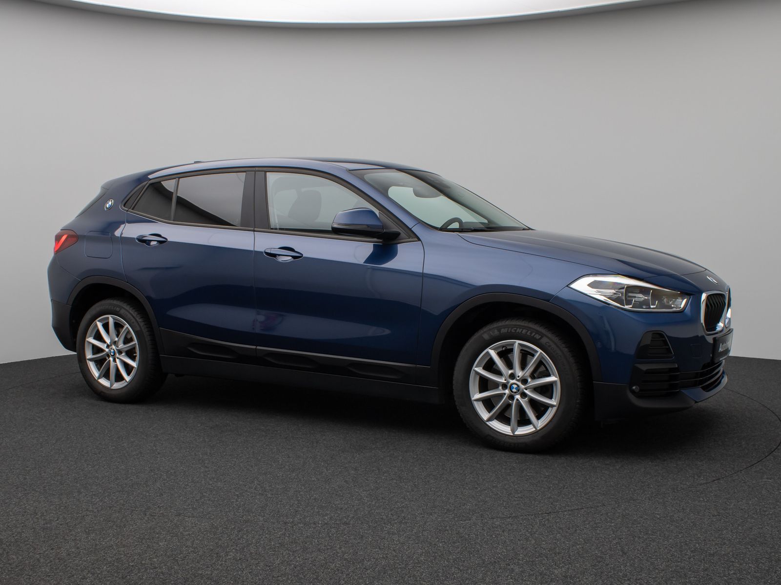 Fahrzeugabbildung BMW X2 sD20i Kamera DAB Komfort HiFi Navi LED Memory