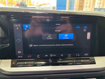 Ford Grand Tourneo Connect PHEV Titanium