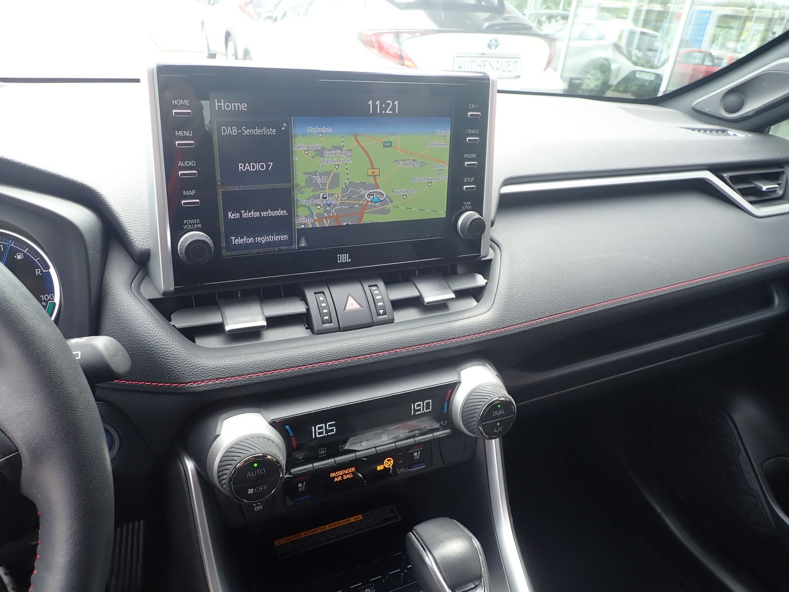 Fahrzeugabbildung Toyota RAV 4 Plug-in Hybrid 4x4