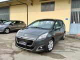 Peugeot 5008 1.6 HDi 115CV 7 Posti 2015 - gebrauchte Peugeot 5008 aus dem Jahr 2015