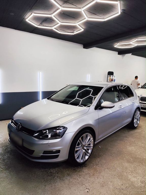 Image of Volkswagen Golf