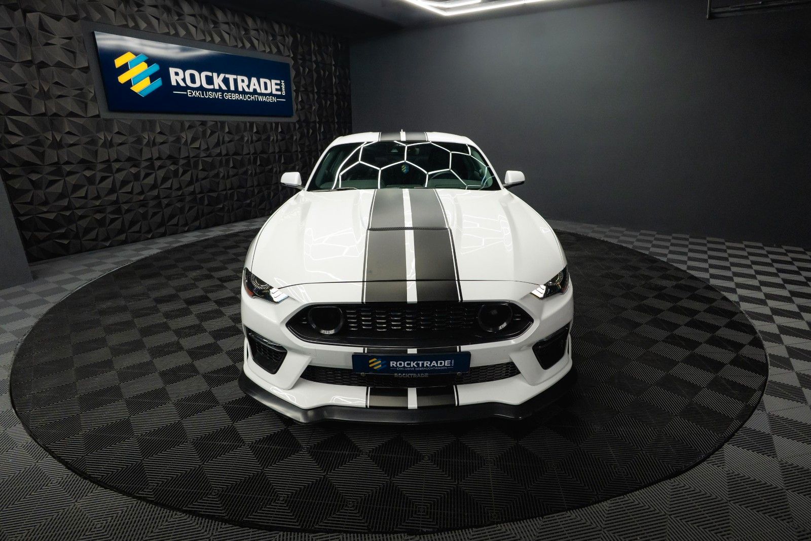 Fahrzeugabbildung Ford Mustang Shelby GT 500 Coupe Performance PREMIUM