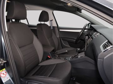 Skoda Octavia Combi Ambition 1.5 TSI DSG 8-fach Bereif