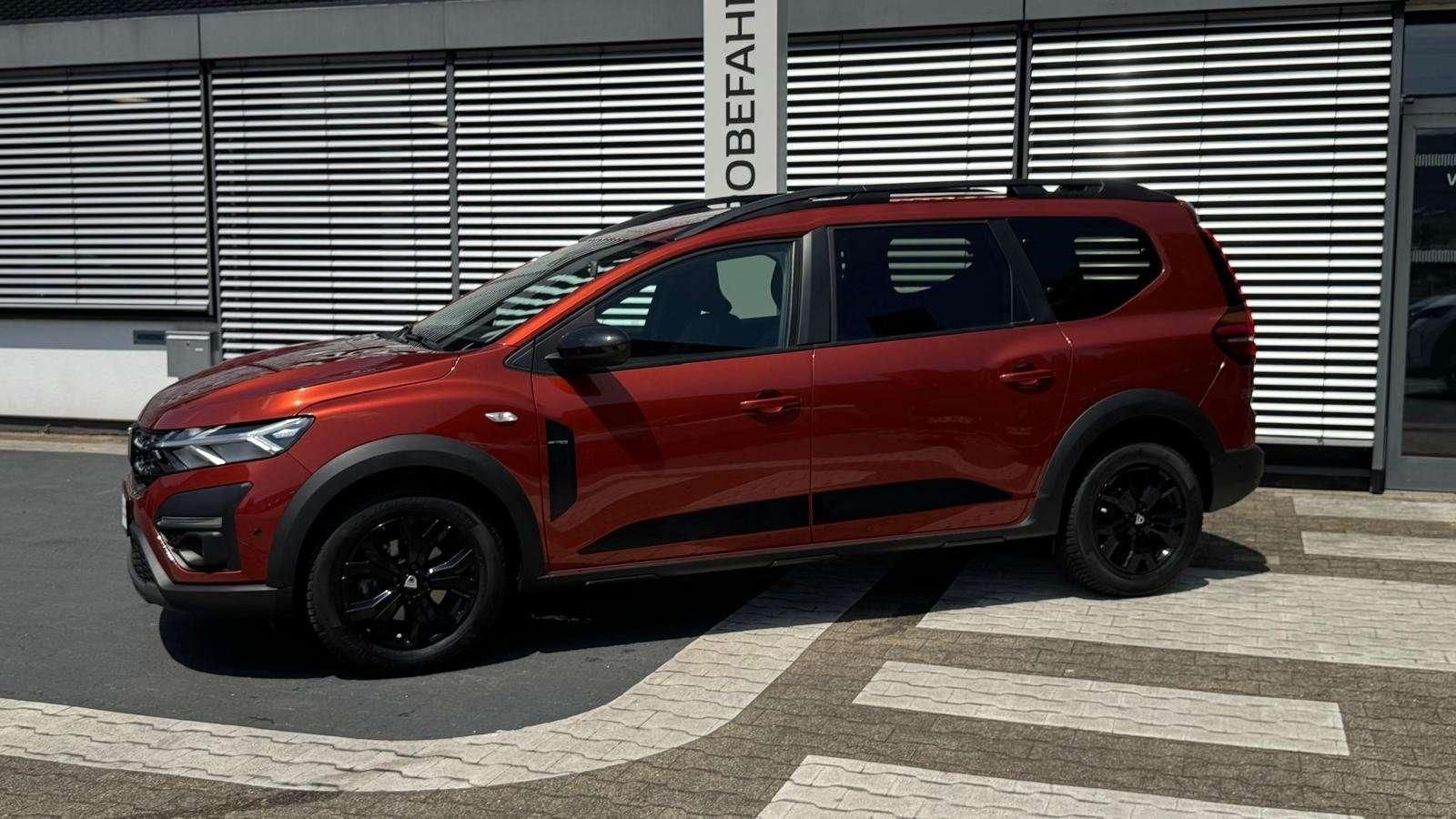 Fahrzeugabbildung Dacia Jogger Extreme+ TCe 110 7-Sitzer