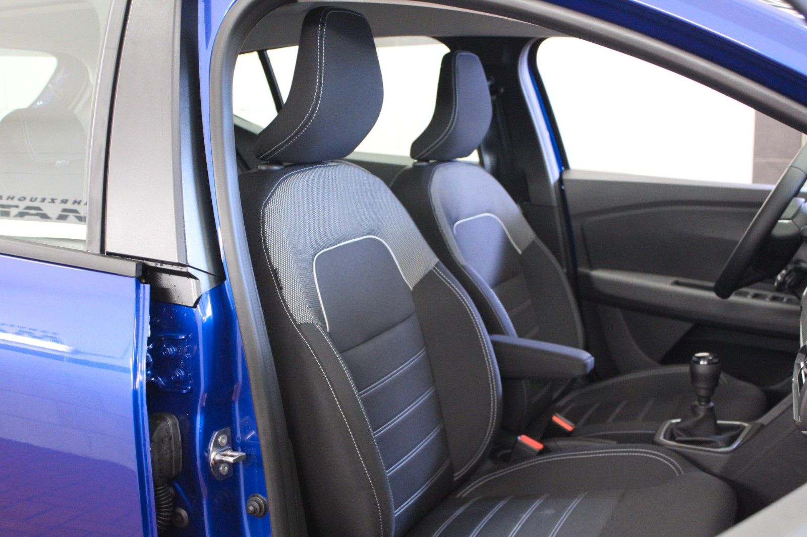 Fahrzeugabbildung Dacia Sandero TCe 90 Expression*Winterpaket*15625*