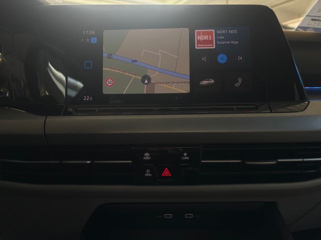 Golf VIII 1.5 TSI *App-Con*Navi*PDC*Climatronic*