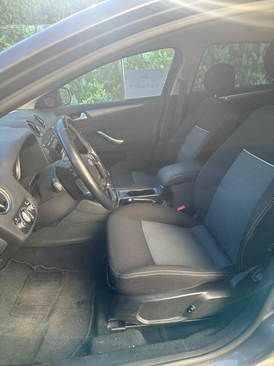 Ford Mondeo 2011 — photo 7