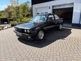 BMW e30 318is - BMW 318 aus 1990: 318is