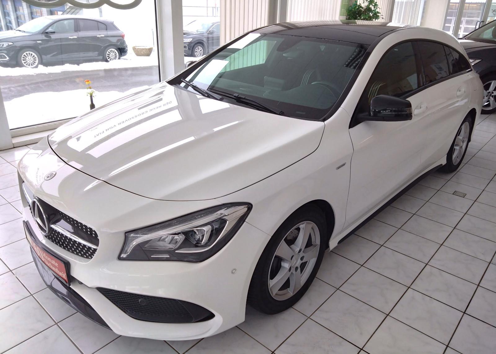 Mercedes-Benz CLA 200 Shooting Brake AMG-Line-Paket LED Pano-D