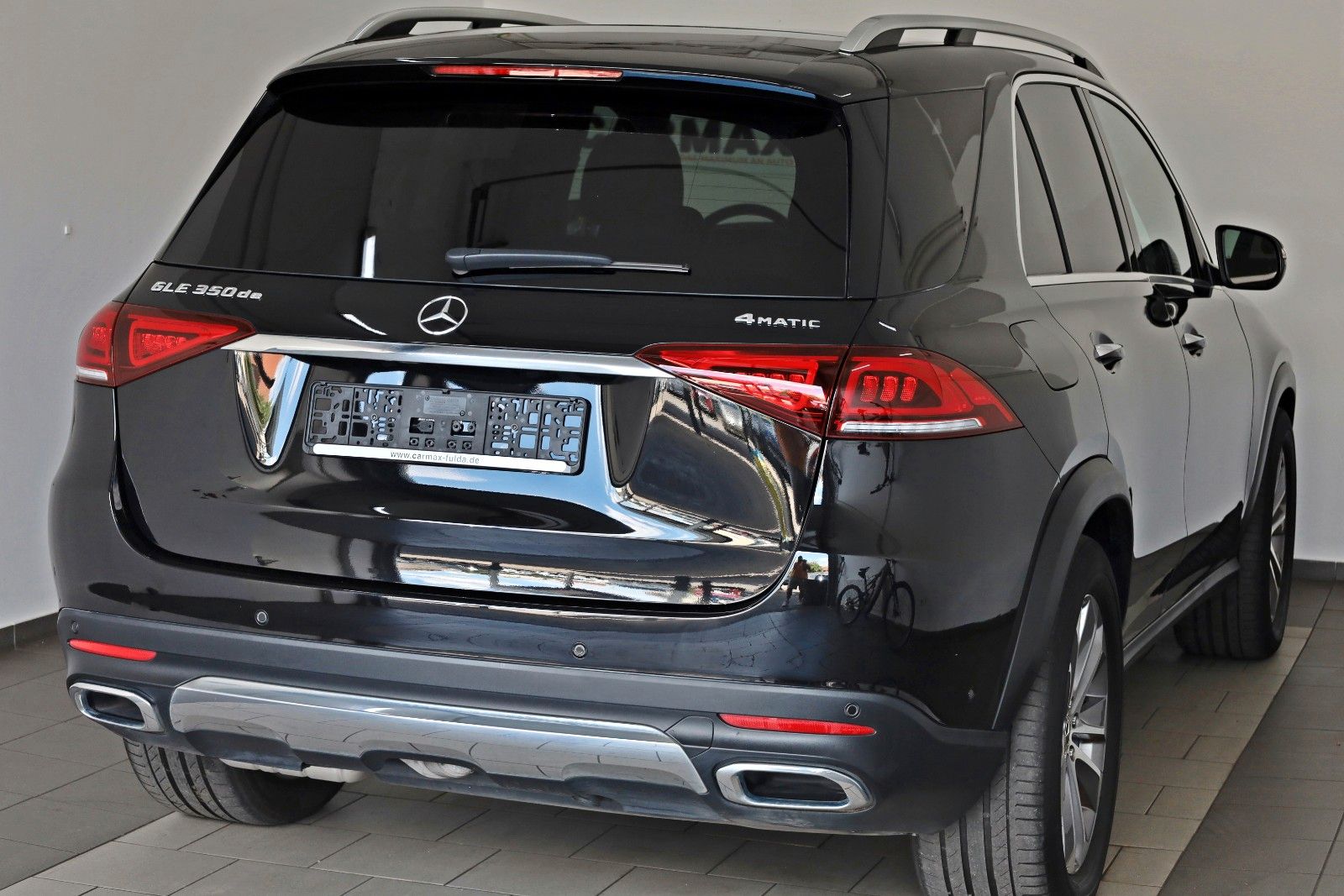 Fahrzeugabbildung Mercedes-Benz GLE 350 de 4M Navi,LED,SH,360°Kamera,Panoram,AHK