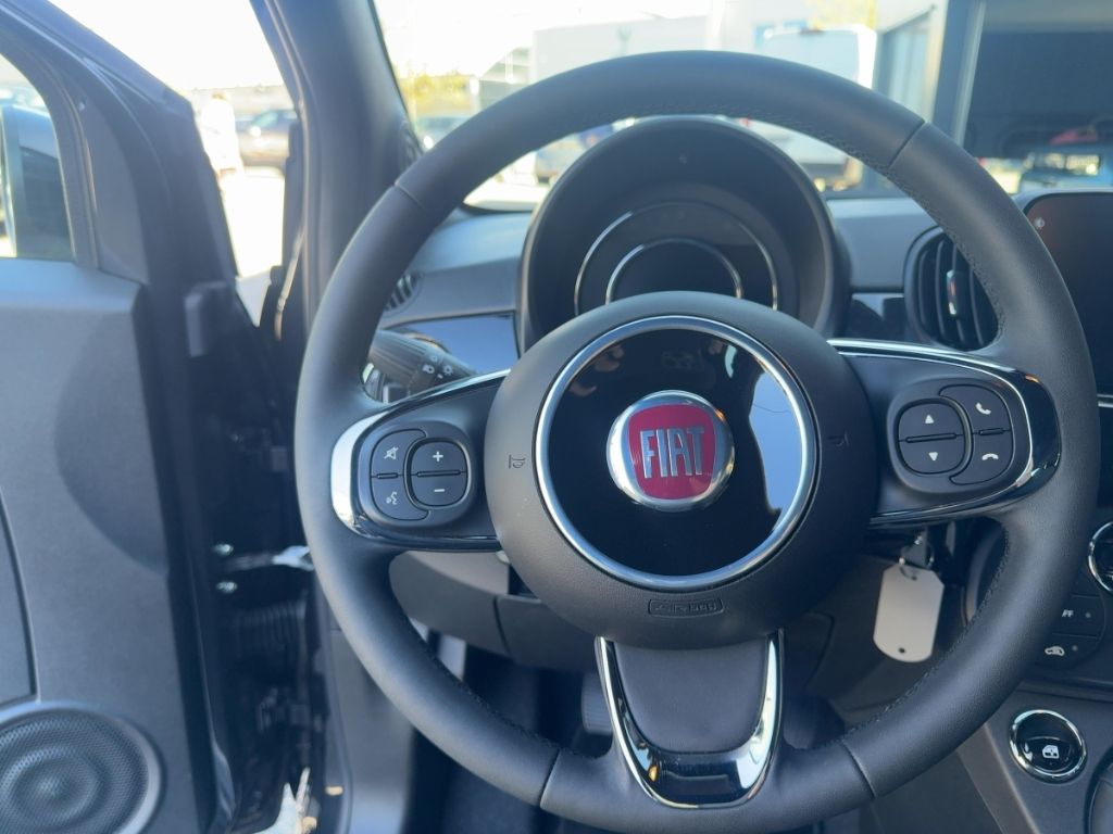 Fahrzeugabbildung Fiat 500 Dolcevita Hybrid Cabrio