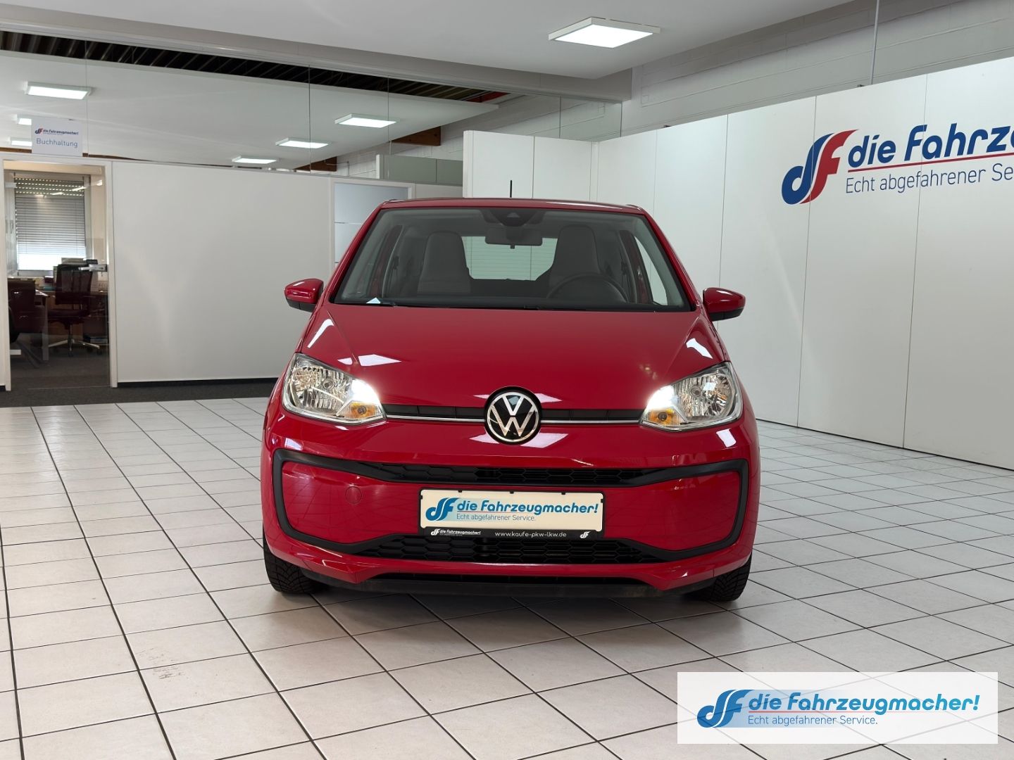 Fahrzeugabbildung Volkswagen up! Basis DAB GA Klima BT teilb.Rücksb AUX eFH L