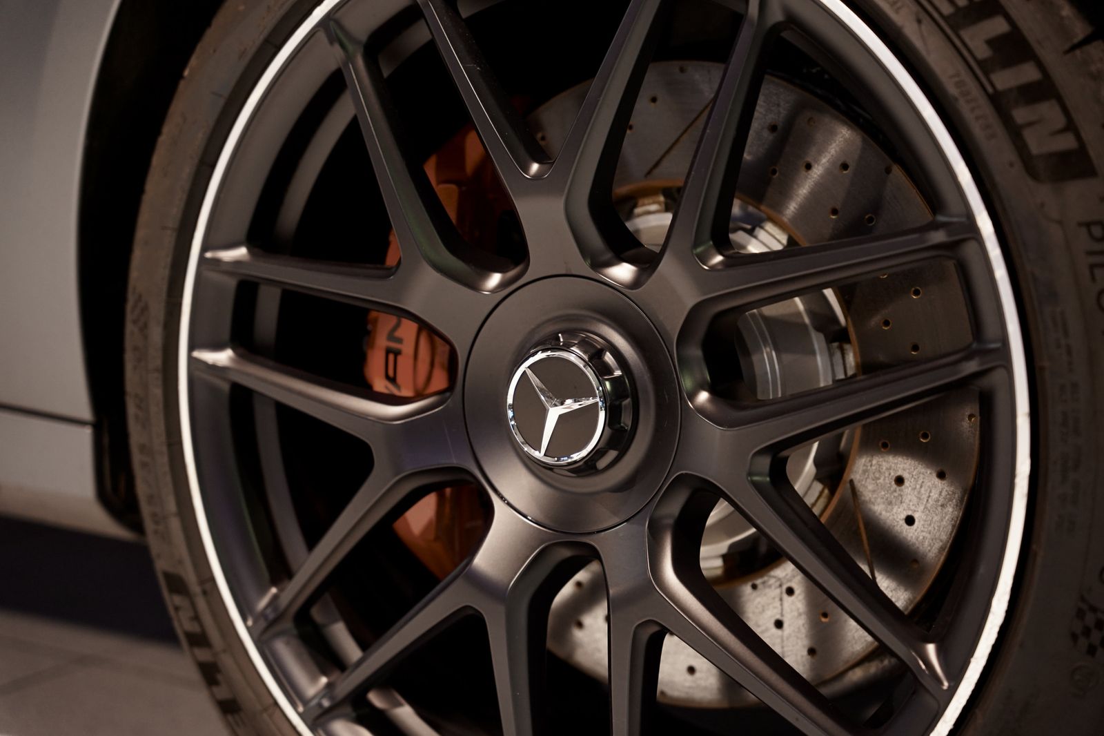 Mercedes Benz E 63 Amg