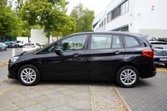 Fahrzeugabbildung BMW 218i Gran Tourer Advantage Pano Kam 7Sitzer SHZ!