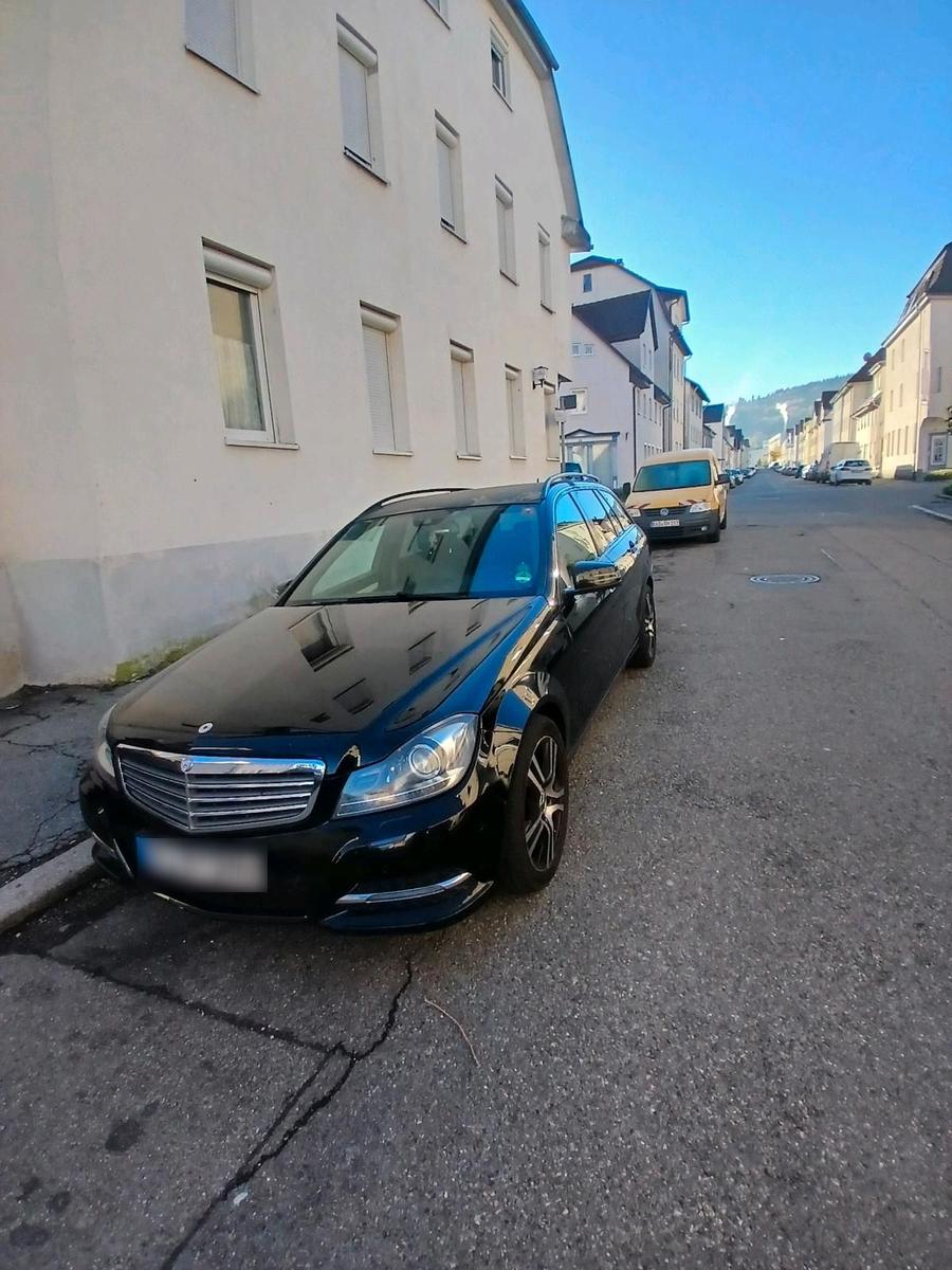 Mercedes-Benz C200 2013 — rear view